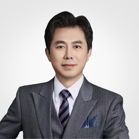 高长春 秘书长